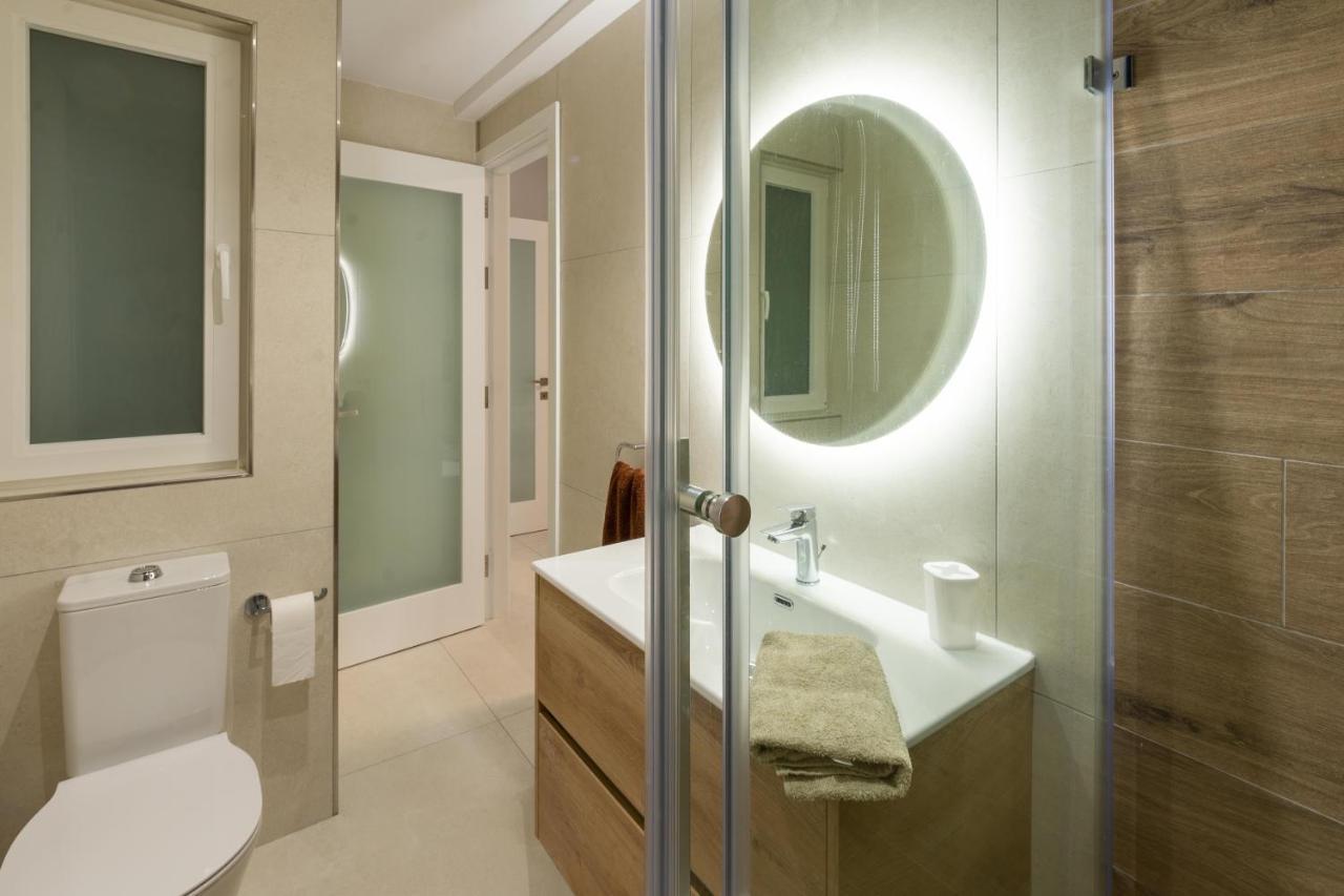 Seafront Luxury Apartment 세인트폴스베이 외부 사진